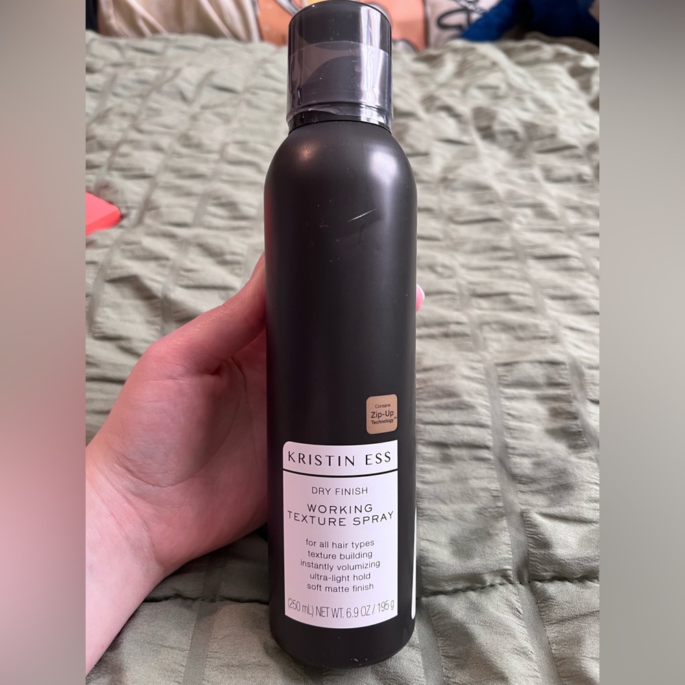 Kristen ess texture spray